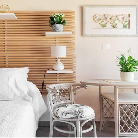 Chambre Et Table D'Hotes Villa Pomponette 낭스레핑 외부 사진